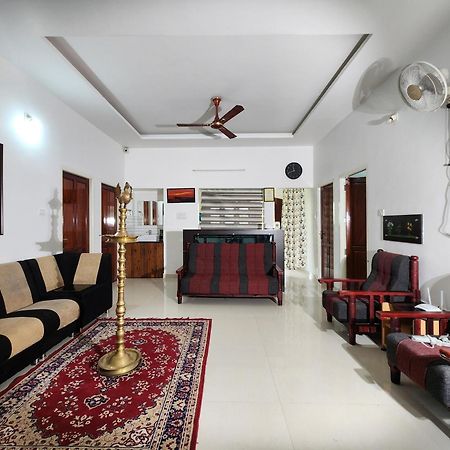 Happyhomes Homestay Thiruvananthapuram Luaran gambar