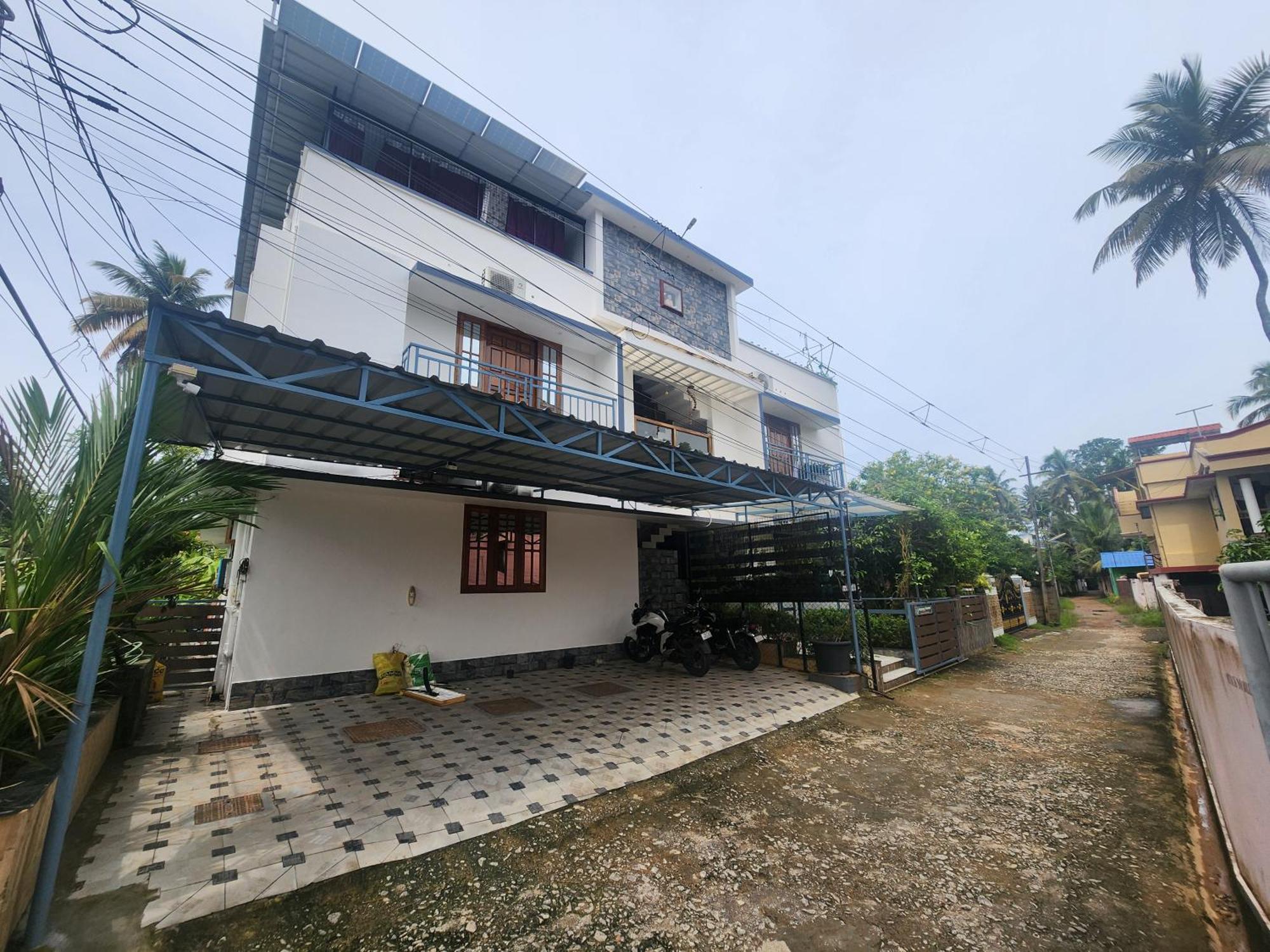 Happyhomes Homestay Thiruvananthapuram Luaran gambar